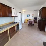 Piccolo Vicino Con Bellissima Vista Mare