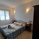 Piccolo Vicino Con Bellissima Vista Mare Tertenìa