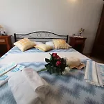 Piccolo Vicino Con Bellissima Vista Mare بيت للعطل