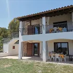 Semesterbostad Piccolo Vicino Con Bellissima Vista Mare Tertenìa