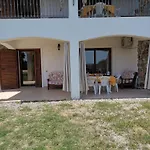 Piccolo Vicino Con Bellissima Vista Mare * Tertenìa