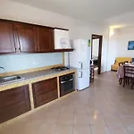 Semesterbostad Piccolo Vicino Con Bellissima Vista Mare Tertenìa
