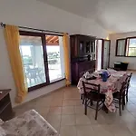 Piccolo Vicino Con Bellissima Vista Mare * Tertenìa