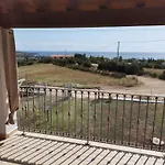 Semesterbostad Piccolo Vicino Con Bellissima Vista Mare Tertenìa