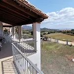Piccolo Vicino Con Bellissima Vista Mare Tertenia