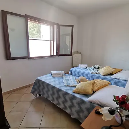 Piccolo Vicino Con Bellissima Vista Mare