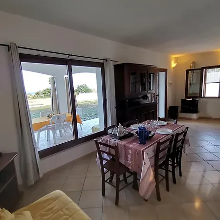Piccolo Vicino Con Bellissima Vista Mare Casa de Férias Tertenìa