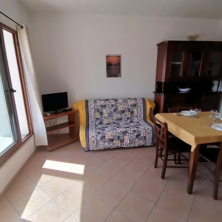 Piccolo Vicino Con Bellissima Vista Mare