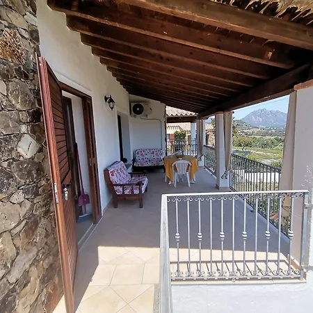 Piccolo Vicino Con Bellissima Vista Mare
