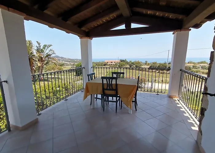 Piccolo Vicino Con Bellissima Vista Mare
